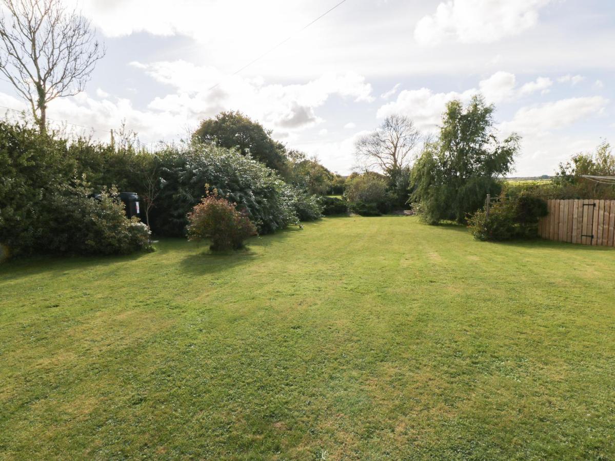 Apartamento Llain Haf Llangefni Exterior foto